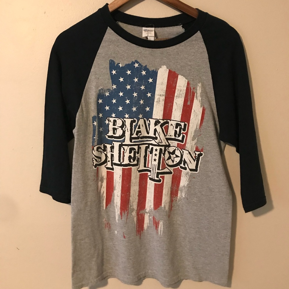 Blake Shelton baseball tee sz S